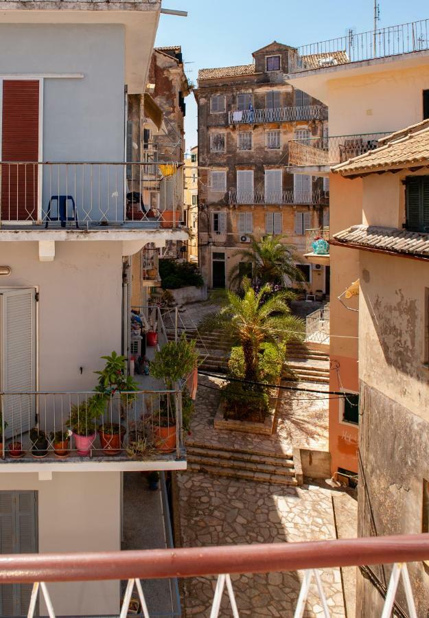 A Small Apartment In The Center Of The Old Town Corfu  Exterior foto