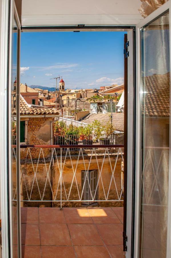 A Small Apartment In The Center Of The Old Town Corfu  Exterior foto